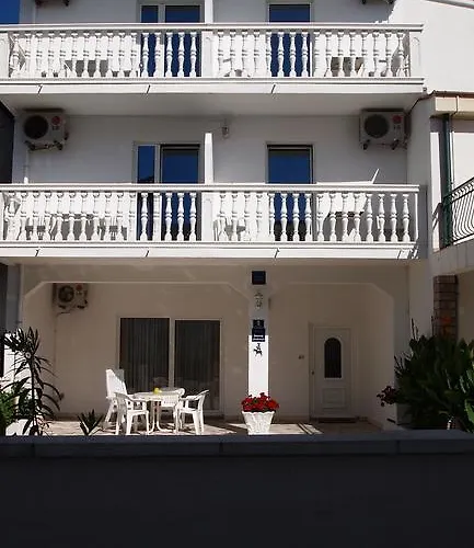 Pensjonat Ana-maria 3*